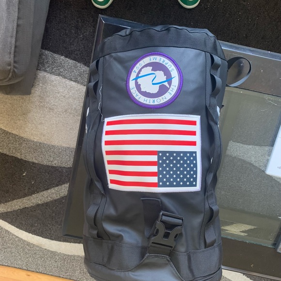 North face supreme book bag - Picture 2 of 5